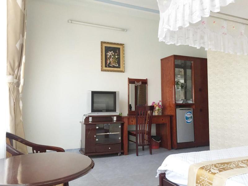 Hoa Anh Dao Hotel Tuy Hòa Exterior foto