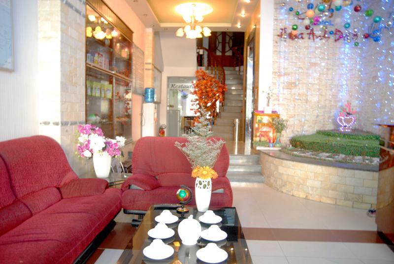 Hoa Anh Dao Hotel Tuy Hòa Exterior foto
